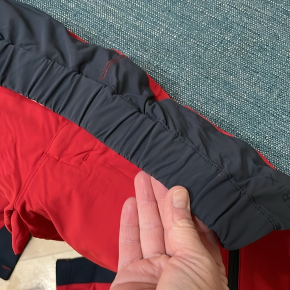 Close to new Rab Torque climbing hiking pants women’s crimson red 12 - Picture 7 of 7